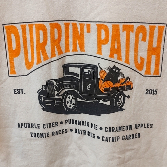 Purrin' Patch Cat Lady Graphic Tee - Picture 1 of 5